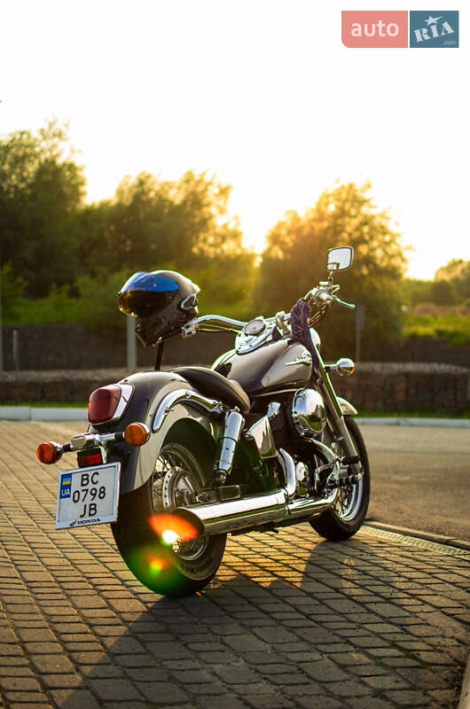 Мотоцикл Круізер Honda VT 750 Shadow 2003 в Львові