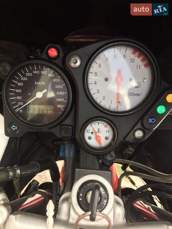 Мотоцикл Спорт-туризм Honda VTR 1000 2000 в Кропивницькому