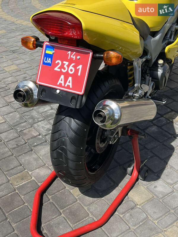 Мотоцикл Спорт-туризм Honda VTR 1000 2002 в Буську