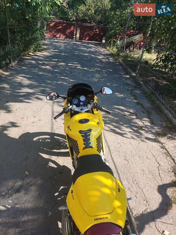Спортбайк Honda VTR 1000F 1997 в Врадіївці