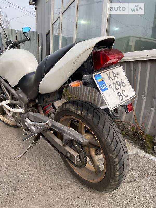 Мотоцикл Классік Honda VTR 250 2002 в Києві