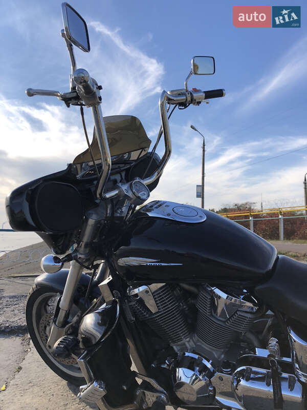 Мотоцикл Круизер Honda VTX 1800C 2003 в Киеве