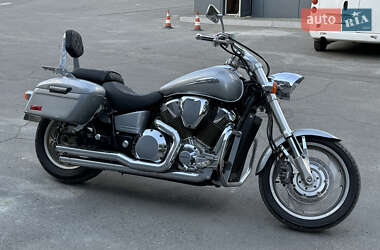 Мотоцикл Чоппер Honda VTX 1800C 2002 в 