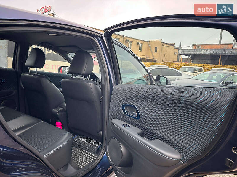 Позашляховик / Кросовер Honda X-NV 2019 в Запоріжжі