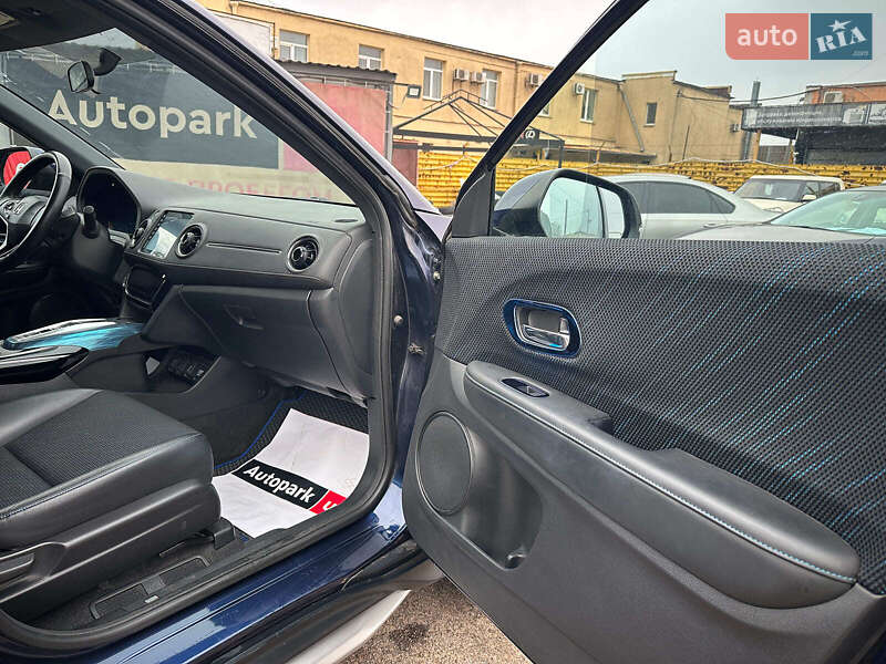 Позашляховик / Кросовер Honda X-NV 2019 в Запоріжжі