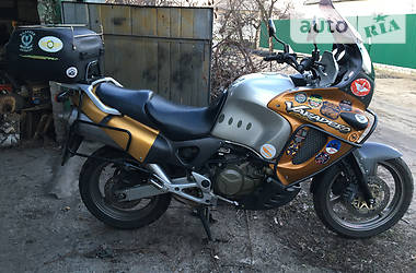 Мотоцикл Туризм Honda XL 1000 1999 в Рубежном