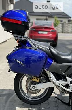 Мотоцикл Туризм Honda XL 1000V Varadero 2005 в Рівному