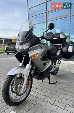 Мотоцикл Туризм Honda XL 1000V Varadero 2004 в 