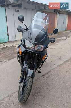 Мотоцикл Многоцелевой (All-round) Honda XL 1000V Varadero 2004 в 