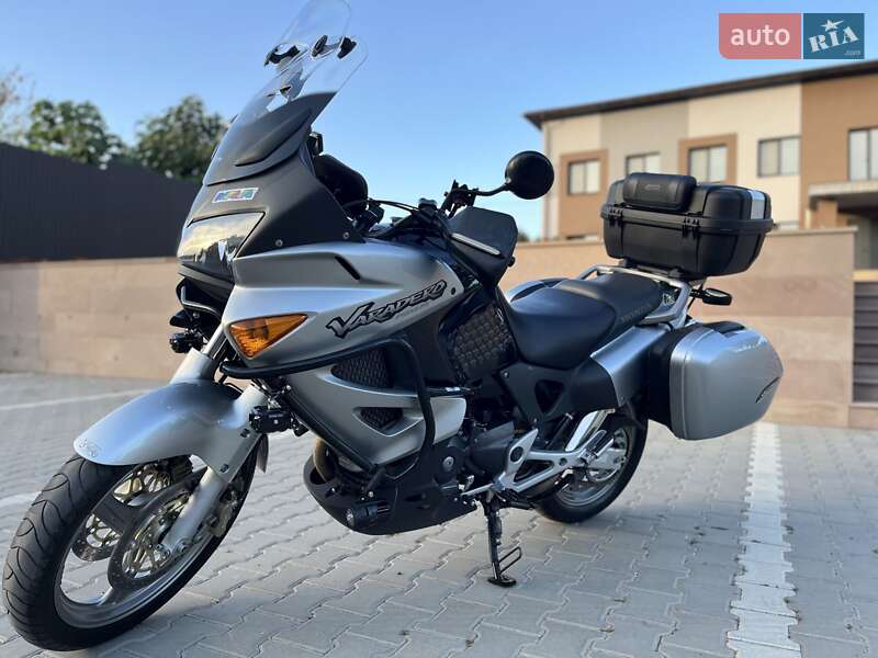 Мотоцикл Позашляховий (Enduro) Honda XL 1000V Varadero 2003 в Тернополі