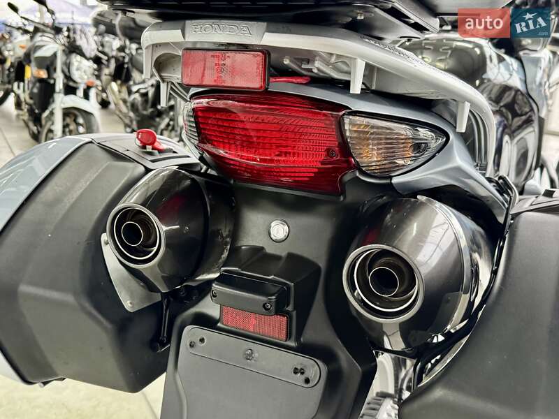 Мотоцикл Многоцелевой (All-round) Honda XL 1000V Varadero 2007 в Хмельницком фото 4 Мотоцикл Многоцелевой (All-round) Honda XL 1000V Varadero 2007 в Хмельницком