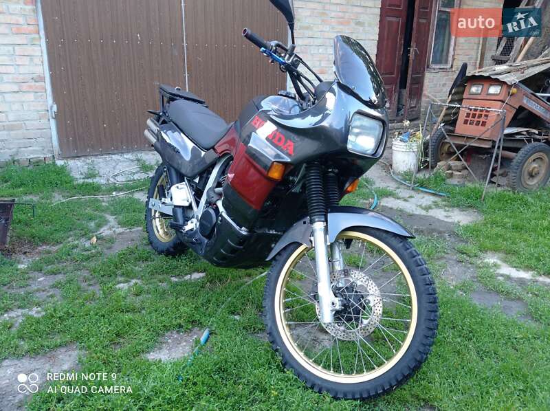 Мотоцикл Внедорожный (Enduro) Honda XL 600V Transalp 1990 в Здолбунове фото 7 Мотоцикл Внедорожный (Enduro) Honda XL 600V Transalp 1990 в Здолбунове