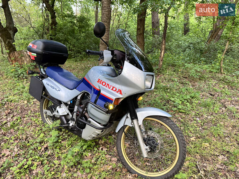 Мотоцикл Многоцелевой (All-round) Honda XL 600V Transalp 1987 в Киеве