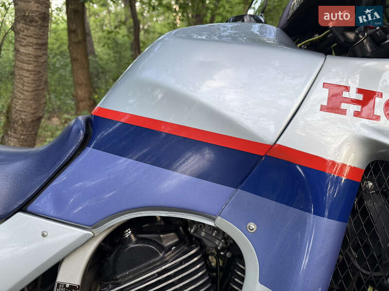 Мотоцикл Многоцелевой (All-round) Honda XL 600V Transalp 1987 в Киеве