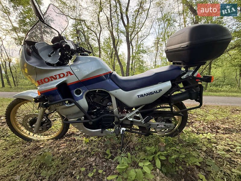 Мотоцикл Многоцелевой (All-round) Honda XL 600V Transalp 1987 в Киеве