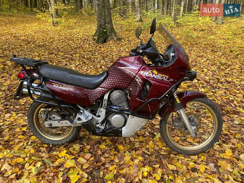 Мотоцикл Туризм Honda XL 600V Transalp 1996 в  фото Мотоцикл Туризм Honda XL 600V Transalp 1996 в