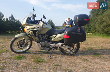 Мотоцикл Внедорожный (Enduro) Honda XL 650V Transalp 2000 в 