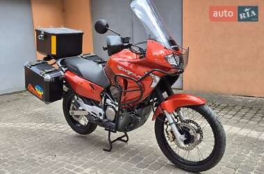 Мотоцикл Туризм Honda XL 650V Transalp 2005 в 