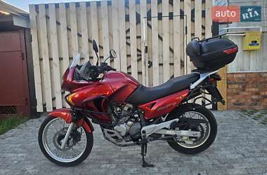 Мотоцикл Туризм Honda XL 650V Transalp 2000 в 