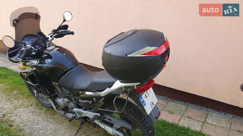 Мотоцикл Спорт-туризм Honda XL 650V Transalp 2004 в Долині