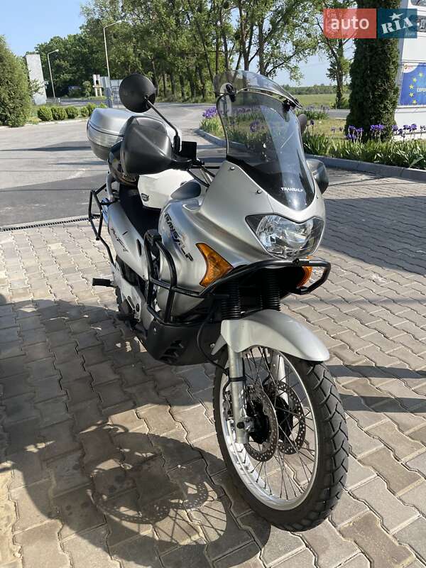 Мотоцикл Багатоцільовий (All-round) Honda XL 650V Transalp 2004 в 