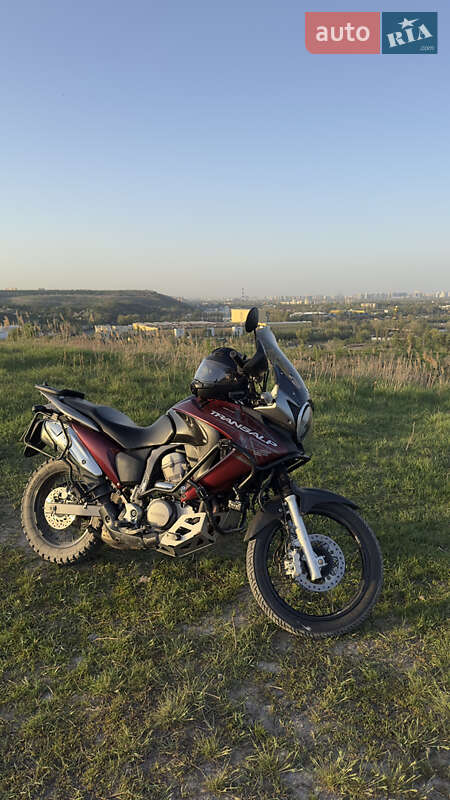 Honda XL 700V Transalp 2010