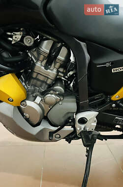 Мотоцикл Внедорожный (Enduro) Honda XL 700V Transalp 2008 в 