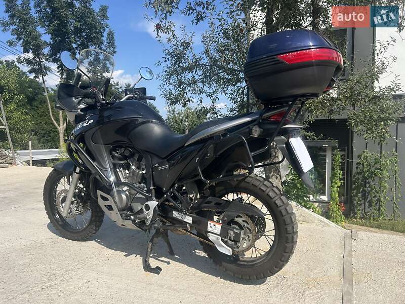 Мотоцикл Спорт-туризм Honda XL 700V Transalp 2011 в Киеве фото 3 Мотоцикл Спорт-туризм Honda XL 700V Transalp 2011 в Киеве