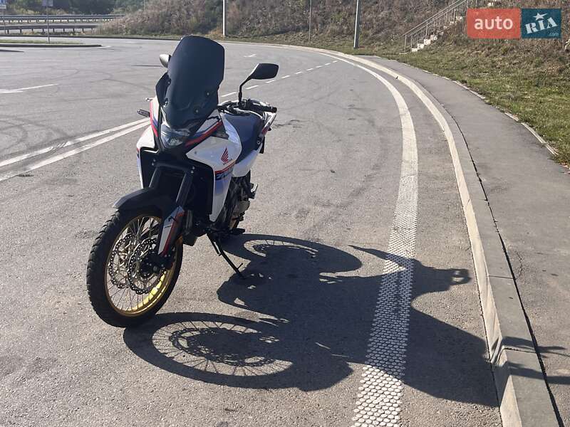 Мотоцикл Багатоцільовий (All-round) Honda XL 750 Transalp 2023 в Полтаві фото 9 Мотоцикл Багатоцільовий (All-round) Honda XL 750 Transalp 2023 в Полтаві