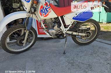 Мотоцикл Багатоцільовий (All-round) Honda XLR 200R 1995 в Веселиновому