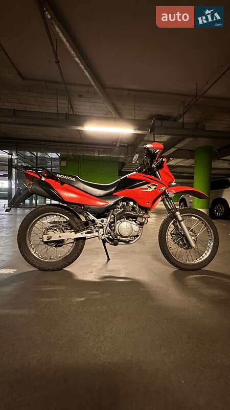 Мотоцикл Внедорожный (Enduro) Honda XR 125L 2013 в Киеве