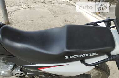 Мотоцикл Кросс Honda XR 150L 2015 в Шостке