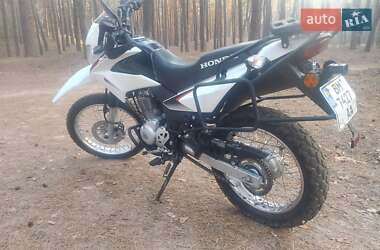Мотоцикл Внедорожный (Enduro) Honda XR 150L 2015 в 
