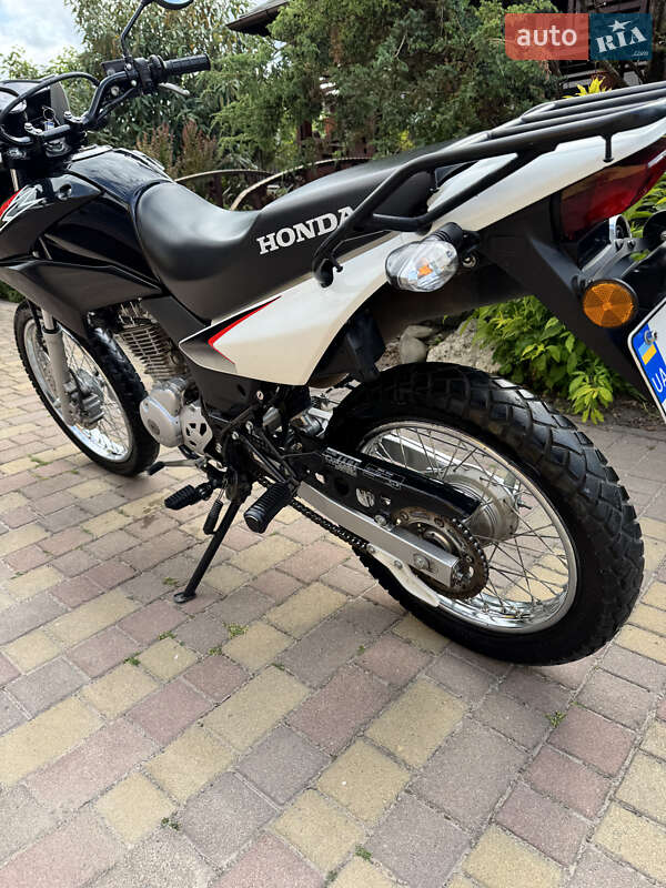 Мотоцикл Внедорожный (Enduro) Honda XR 150L 2018 в Хмельницком фото 4 Мотоцикл Внедорожный (Enduro) Honda XR 150L 2018 в Хмельницком