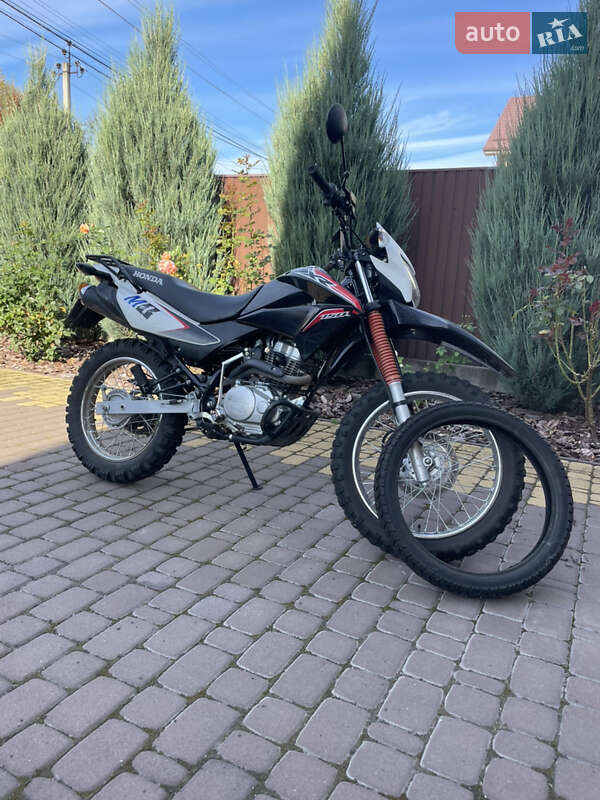 Мотоцикл Позашляховий (Enduro) Honda XR 150L 2014 в Києві