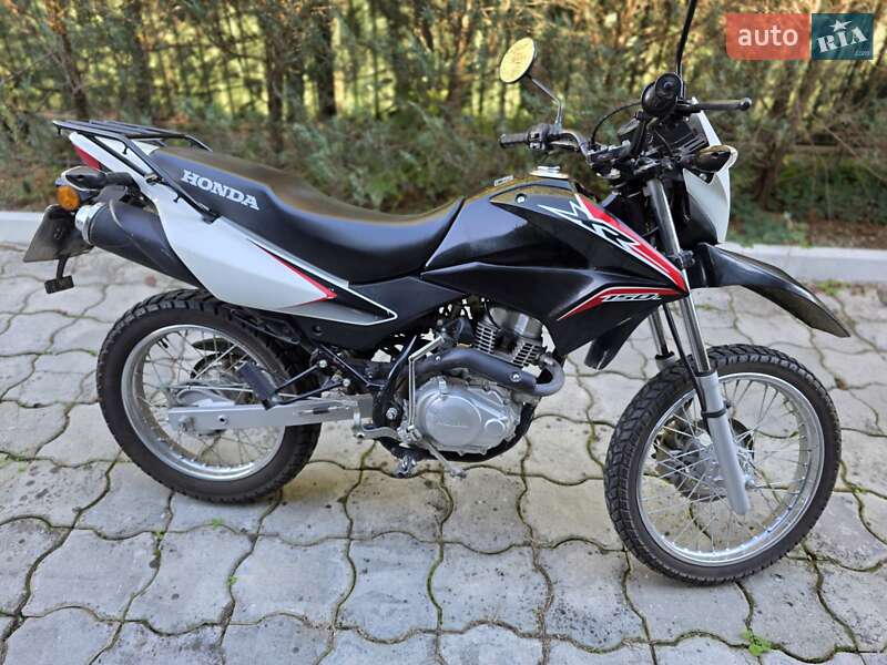 Мотоцикл Позашляховий (Enduro) Honda XR 150L 2014 в Львові