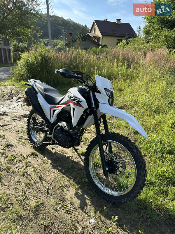 Мотоцикл Кросс Honda XR 190 L 2025 в Львове
