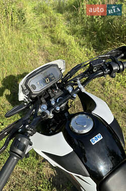 Мотоцикл Кросс Honda XR 190 L 2025 в 