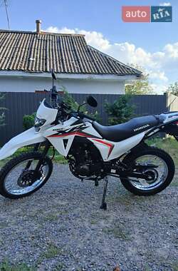 Мотоцикл Внедорожный (Enduro) Honda XR 190 L 2025 в 
