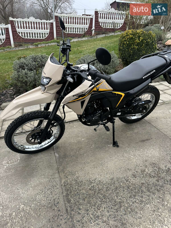 Мотоцикл Кросс Honda XR 190 L 2025 в Хмельницком фото 6 Мотоцикл Кросс Honda XR 190 L 2025 в Хмельницком