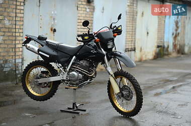 Мотоцикл Позашляховий (Enduro) Honda XR 250 Tornado 2006 в Києві