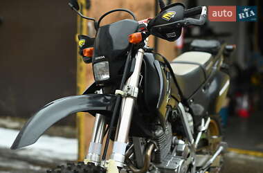 Мотоцикл Внедорожный (Enduro) Honda XR 250 Tornado 2006 в 