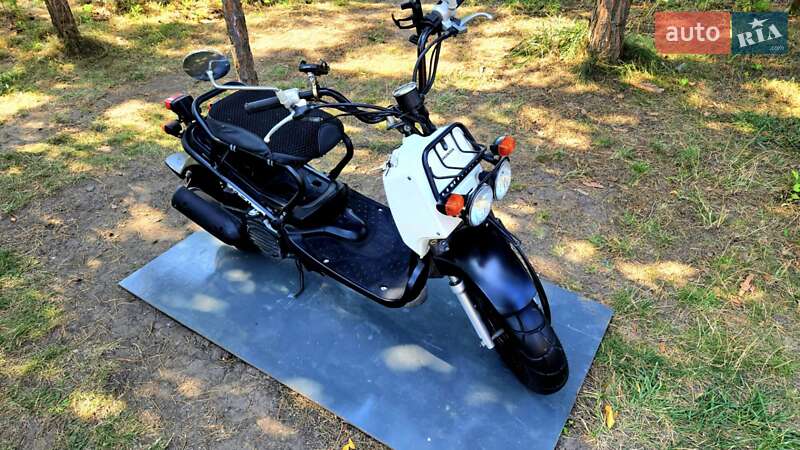 Honda Zoomer 50 AF-58 2015