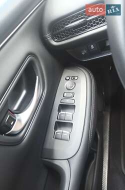 Внедорожник / Кроссовер Honda ZR-V 2023 в 