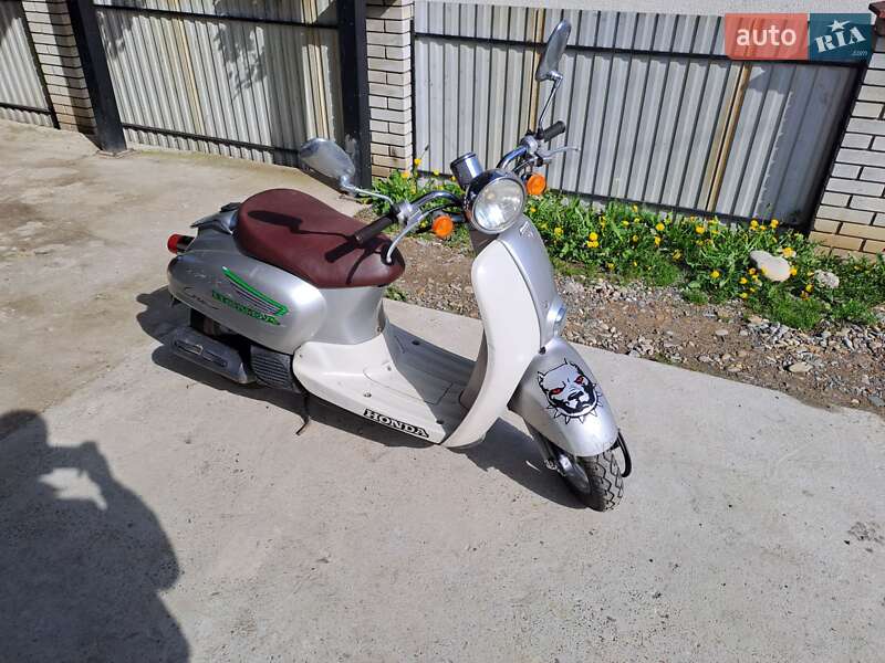 Скутер Hongda Люкс 2009 в Чернівцях