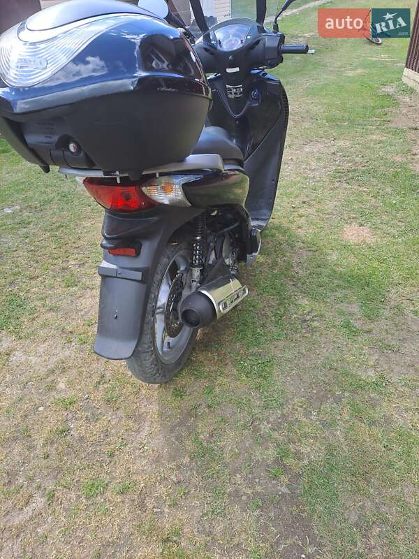 Скутер Hongda Люкс 2012 в Ивано-Франковске