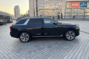 Позашляховик / Кросовер Hongqi E-HS9 2022 в 