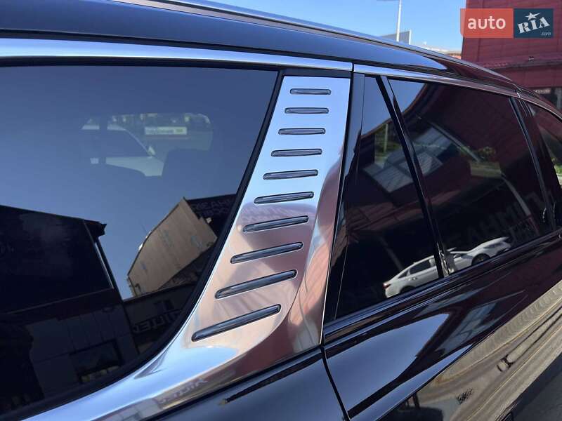 Внедорожник / Кроссовер Hongqi E-HS9 2022 в Львове