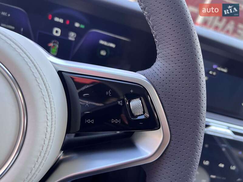 Внедорожник / Кроссовер Hongqi E-HS9 2022 в Львове