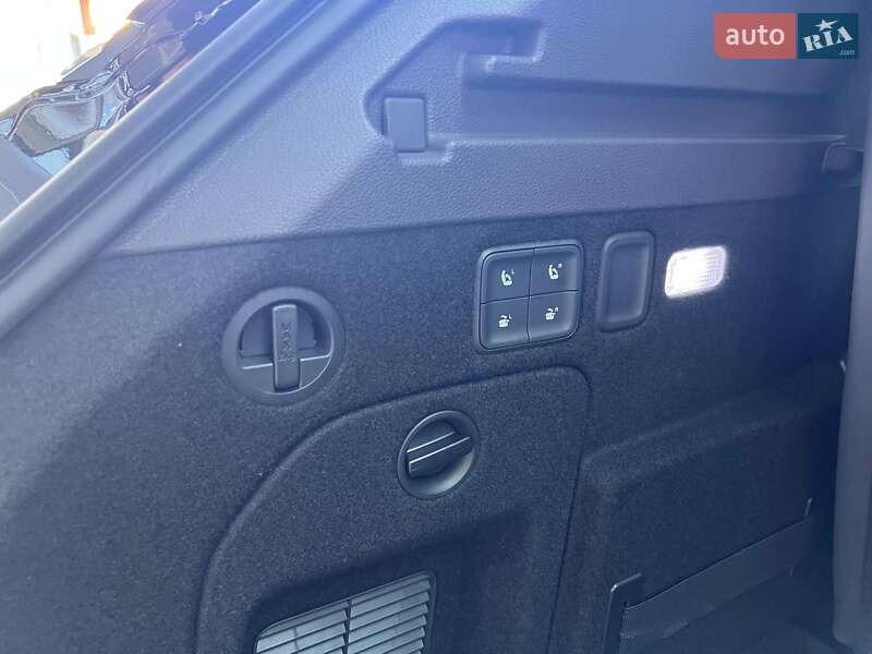 Внедорожник / Кроссовер Hongqi E-HS9 2022 в Львове